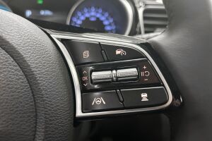 KIA XCeed esikatselu 45