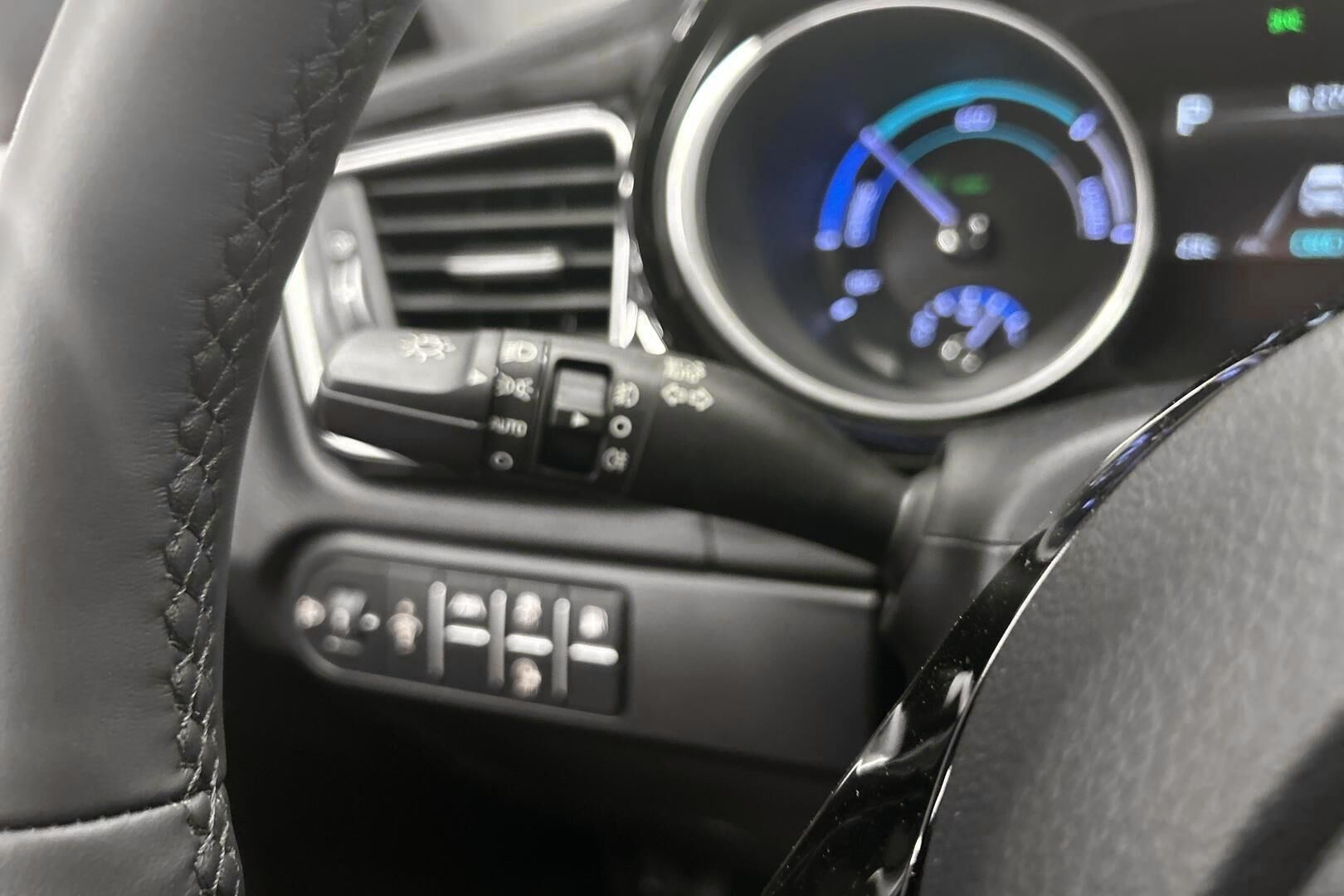 KIA XCeed iso kuva 53