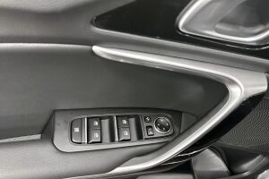 KIA XCeed esikatselu 55