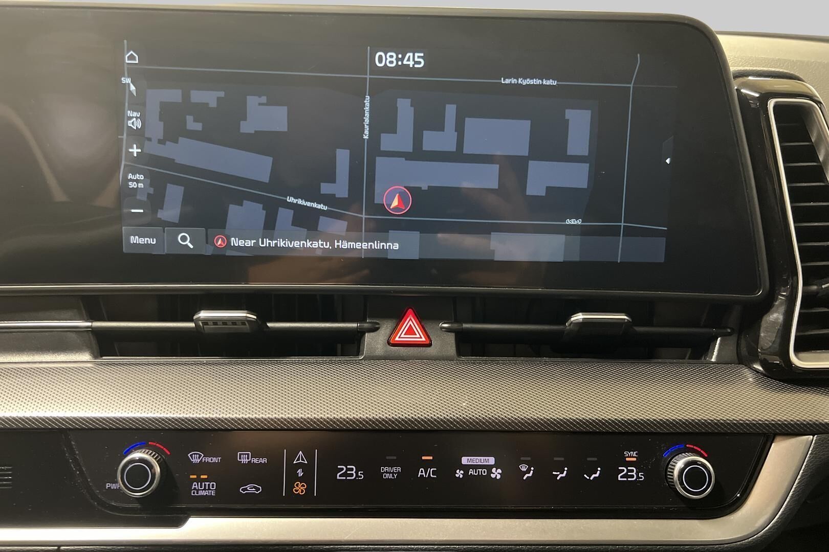 Kia Sportage iso kuva 15