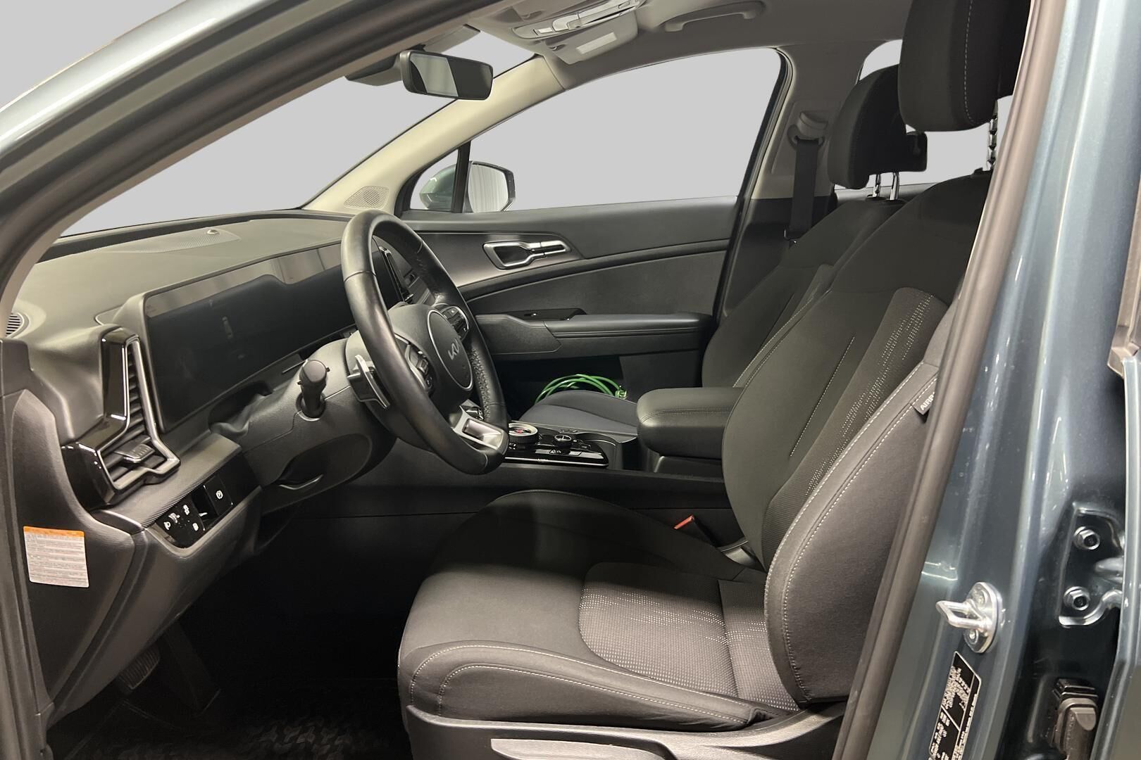 Kia Sportage iso kuva 9