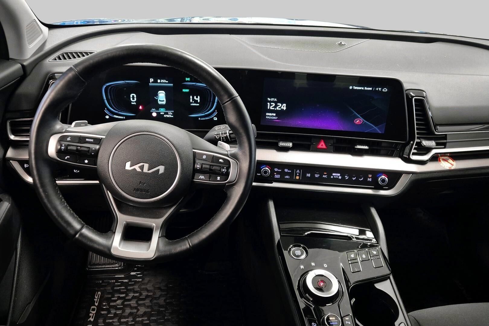 Kia Sportage iso kuva 10