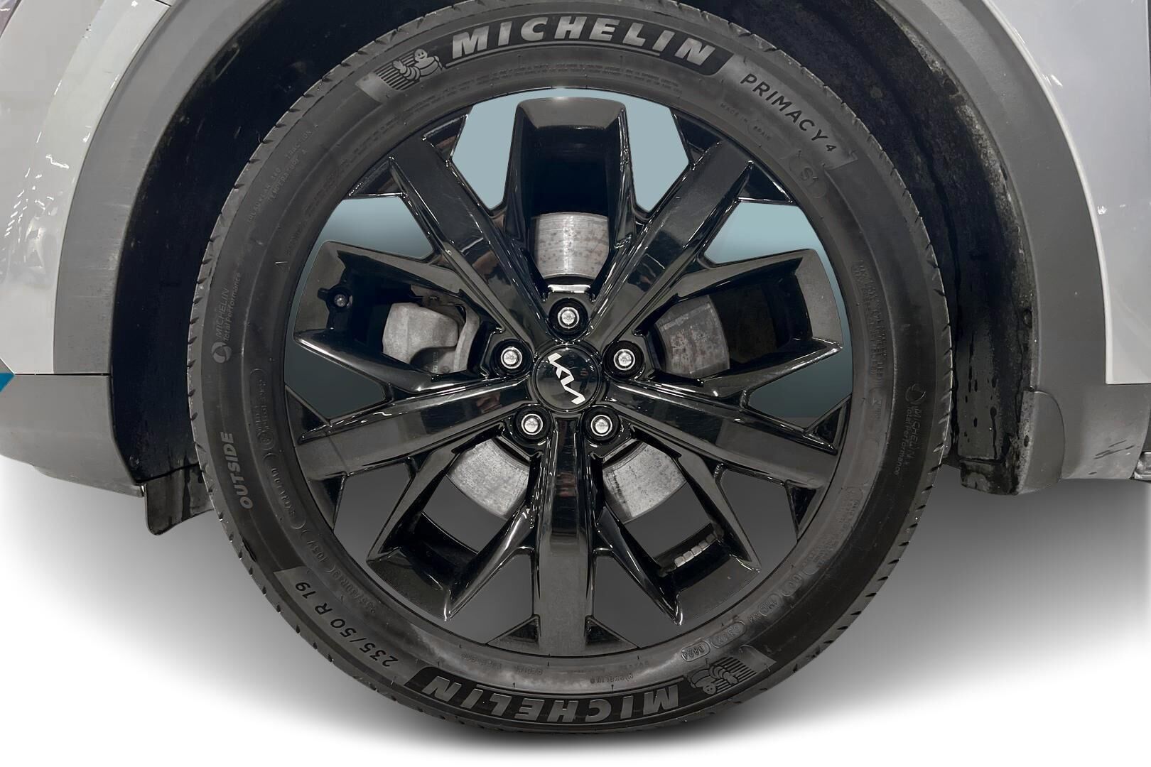 Kia Sportage iso kuva 12