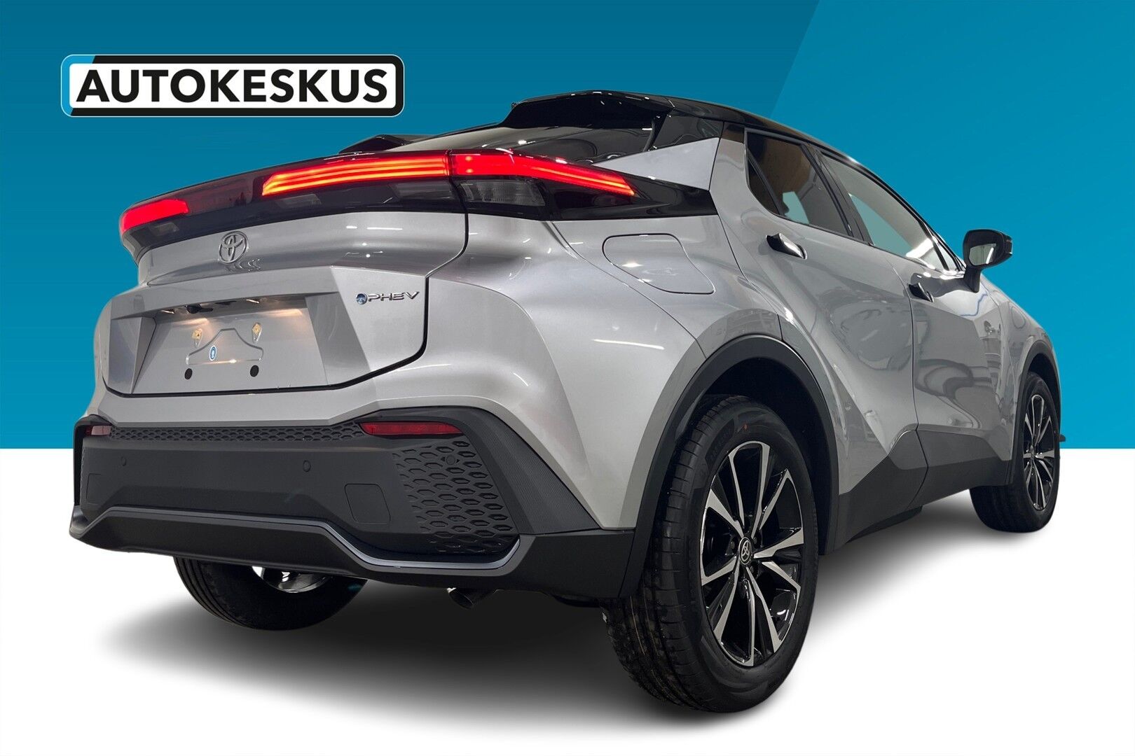 Toyota C-HR iso kuva 1