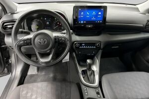 Toyota Yaris esikatselu 8