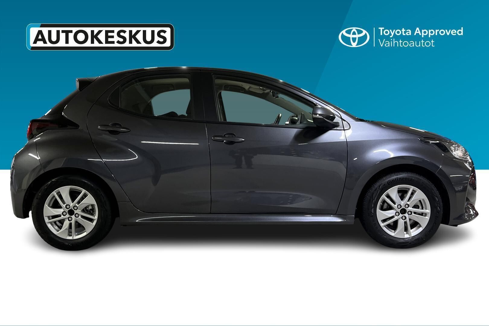 Toyota Yaris iso kuva 2