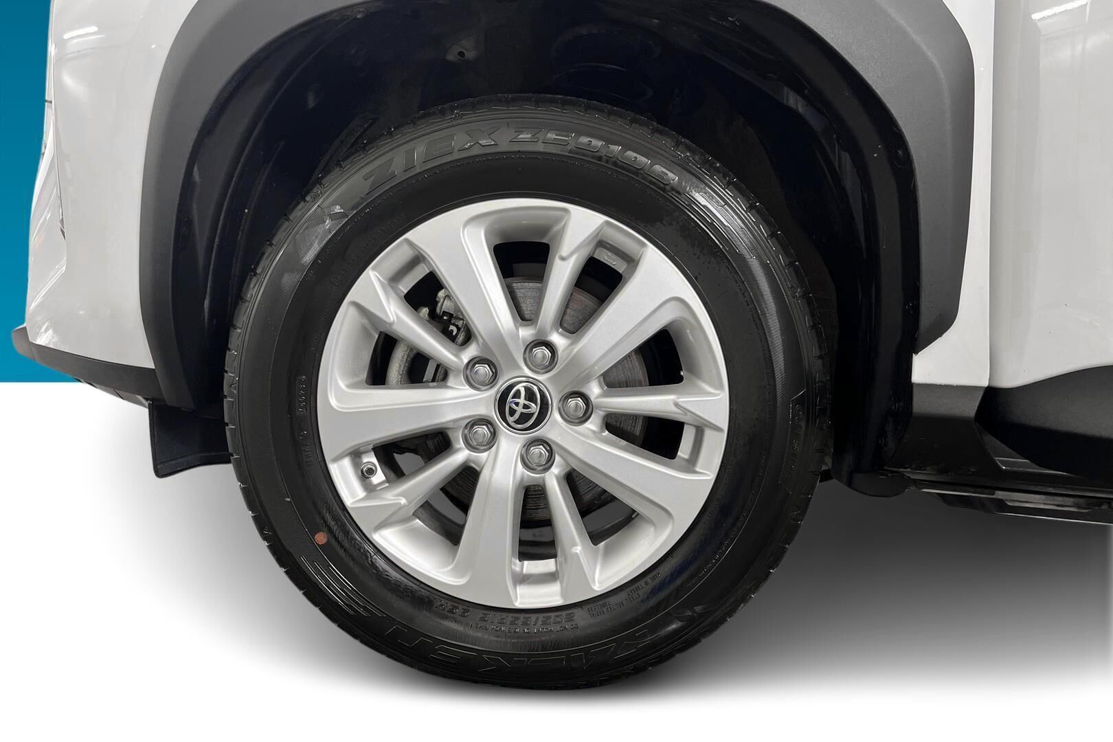 Toyota Yaris Cross iso kuva 5