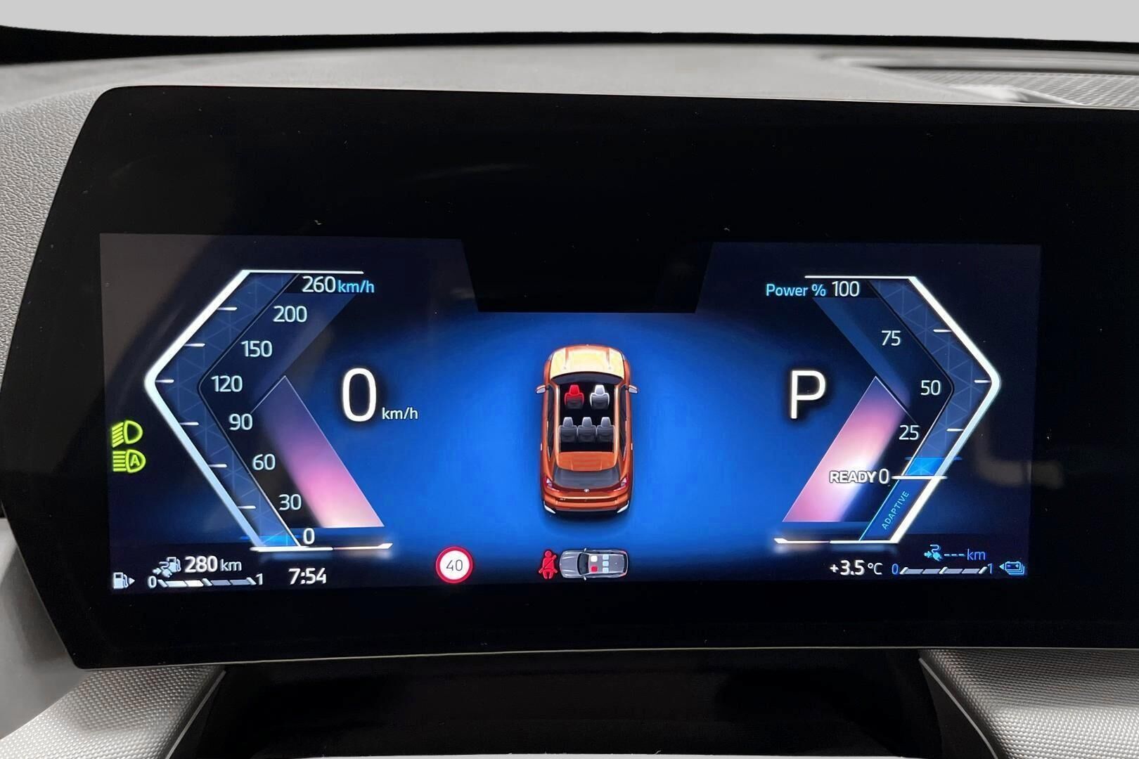 BMW X1 iso kuva 13