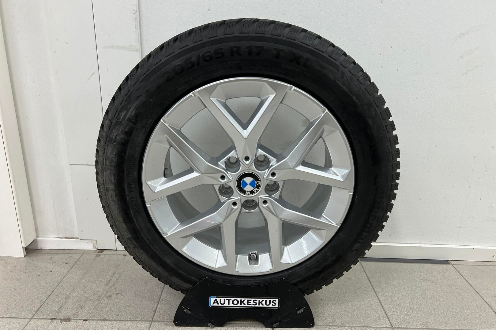 BMW X1 iso kuva 22