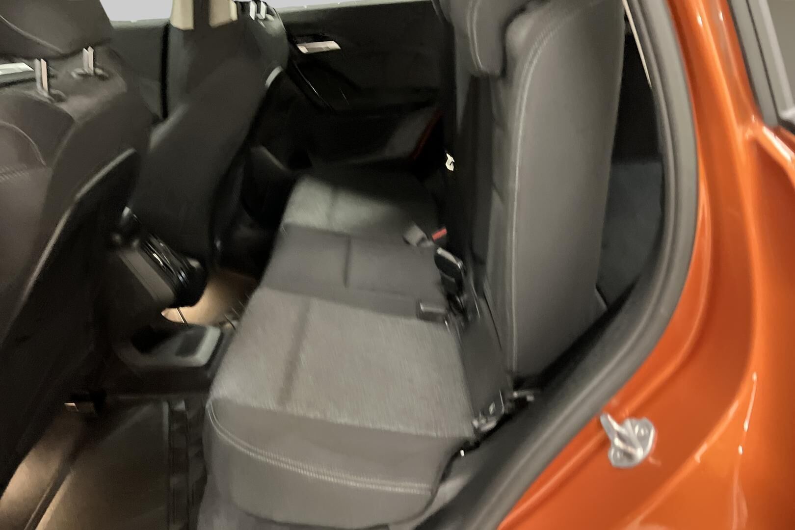 BMW X1 iso kuva 9