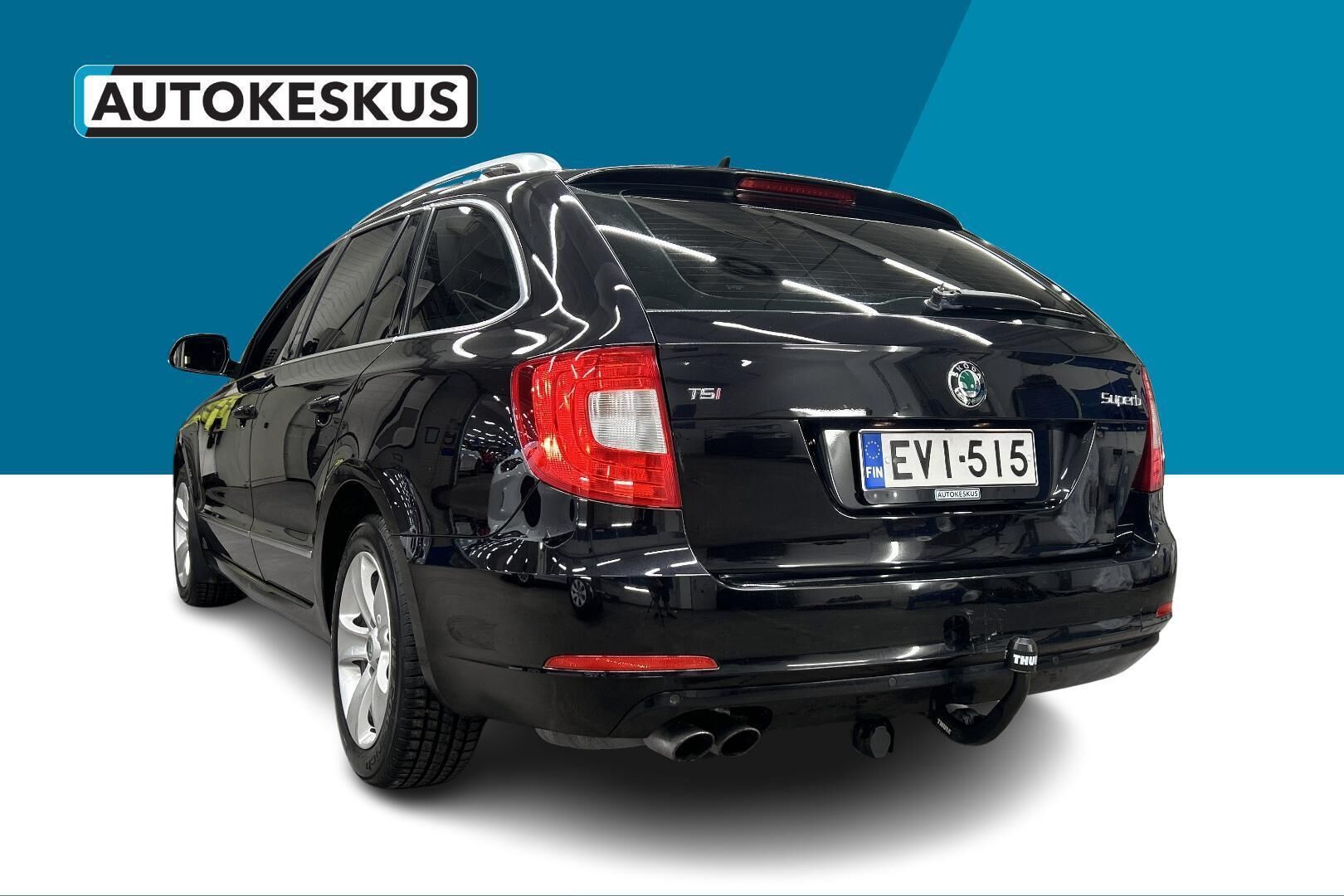 Skoda Superb iso kuva 6
