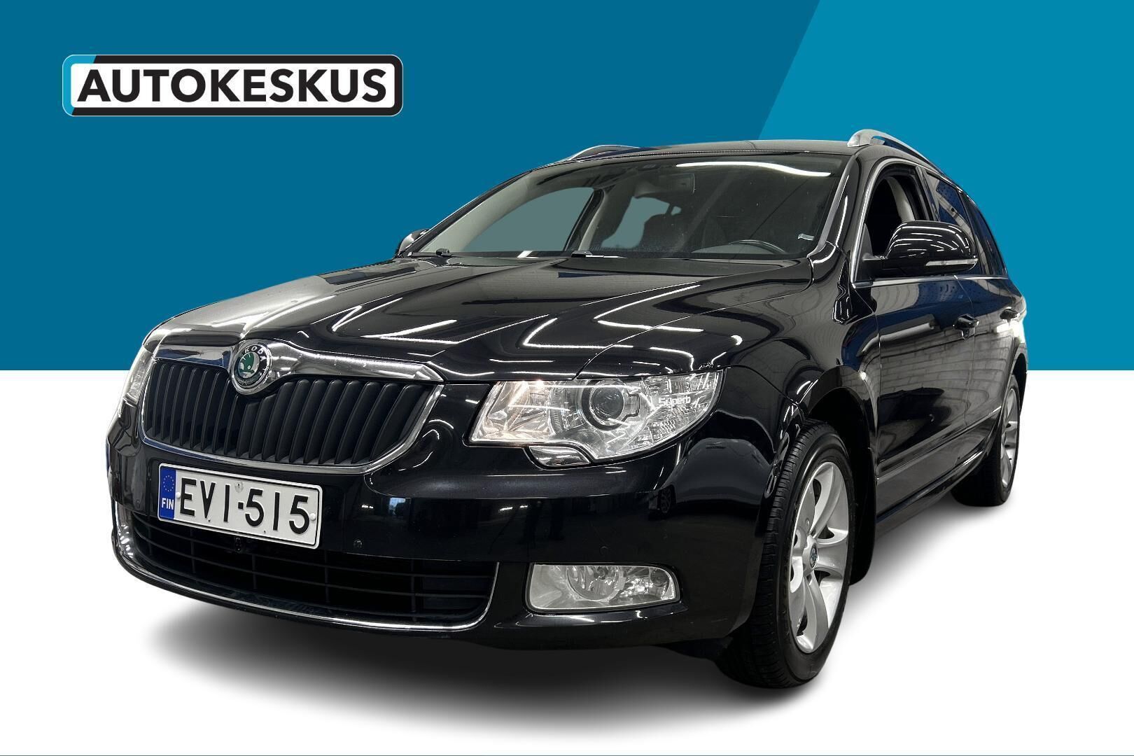 Skoda Superb iso kuva 0