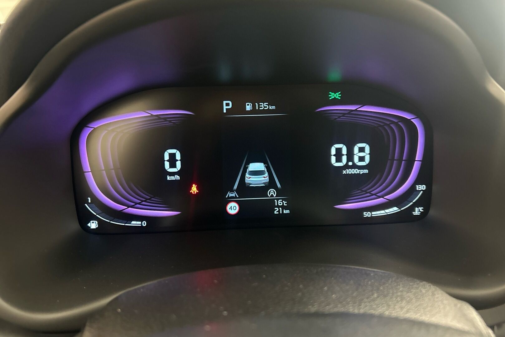 Kia Stonic iso kuva 11