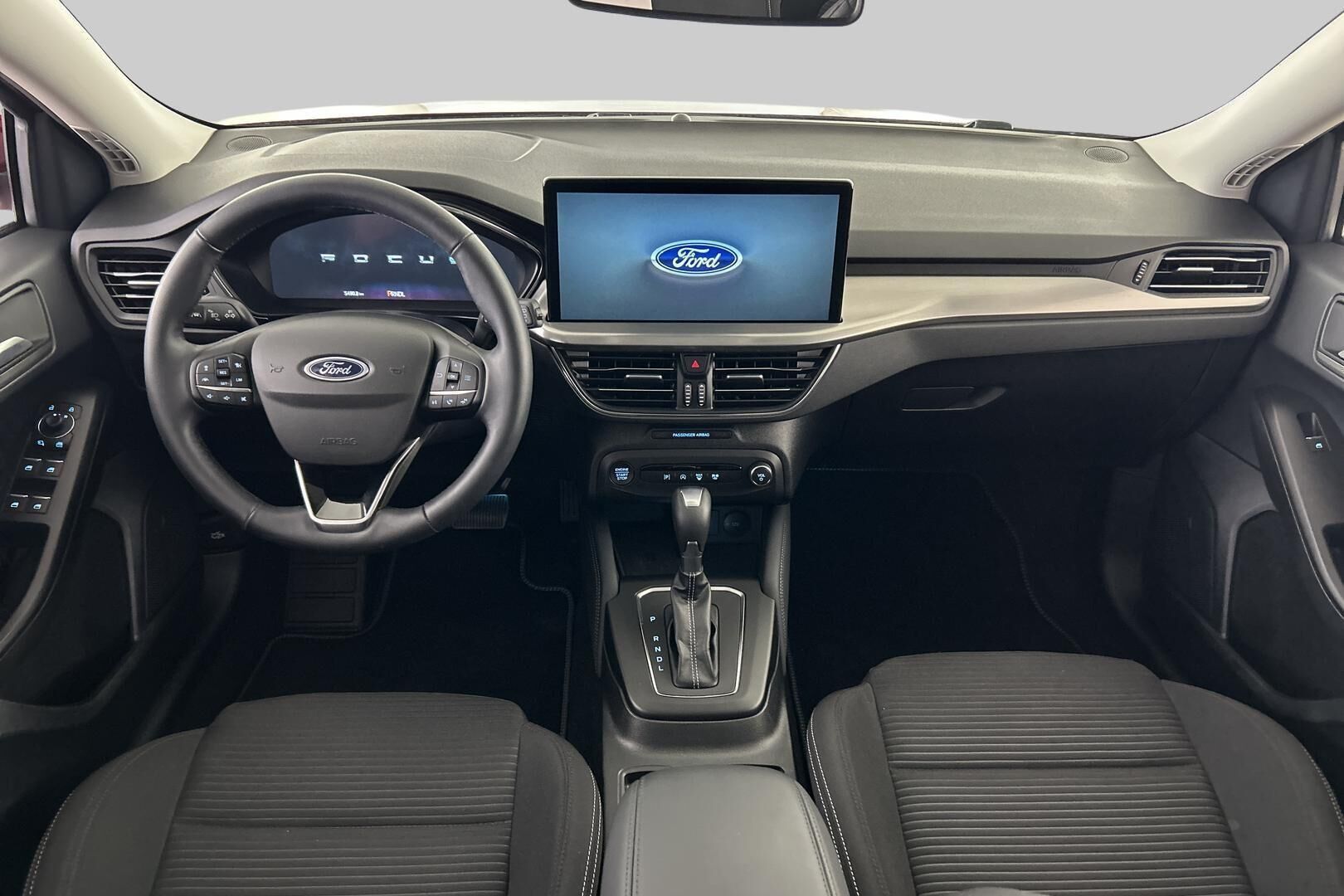 Ford Focus iso kuva 10