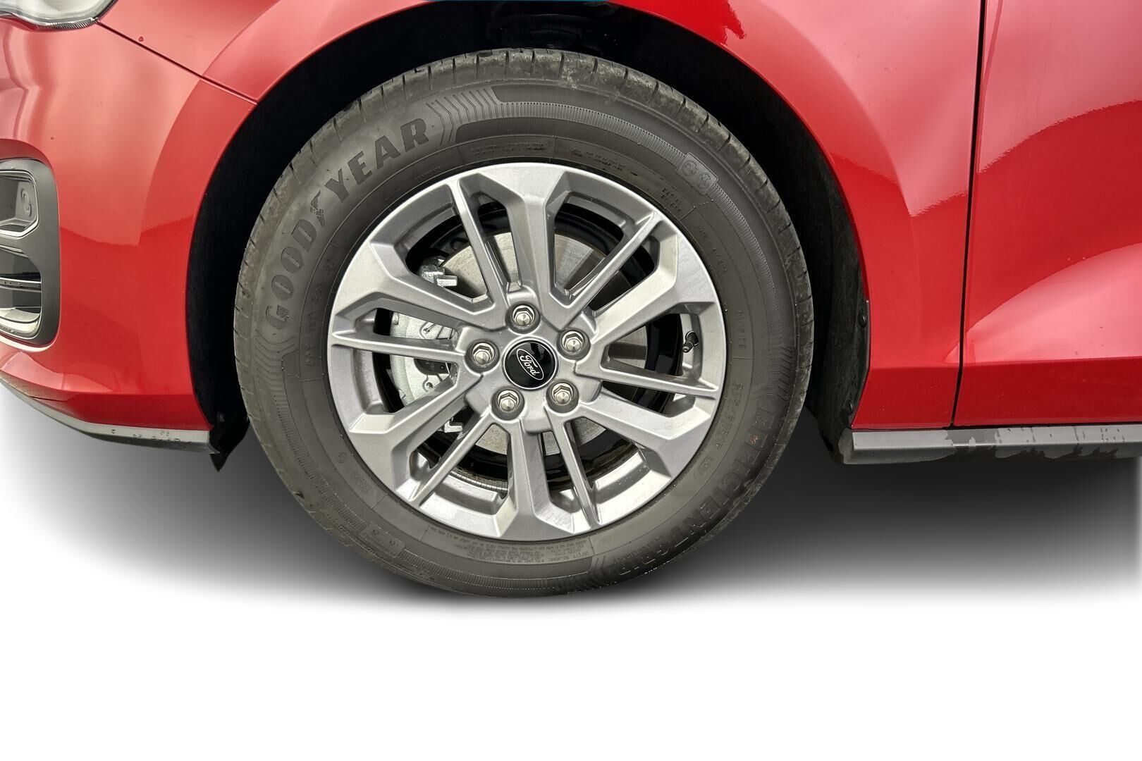 Ford Focus iso kuva 12