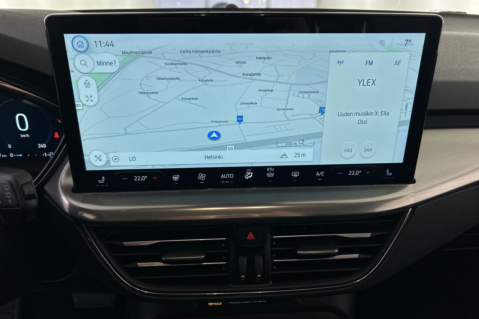Ford Focus iso kuva 19