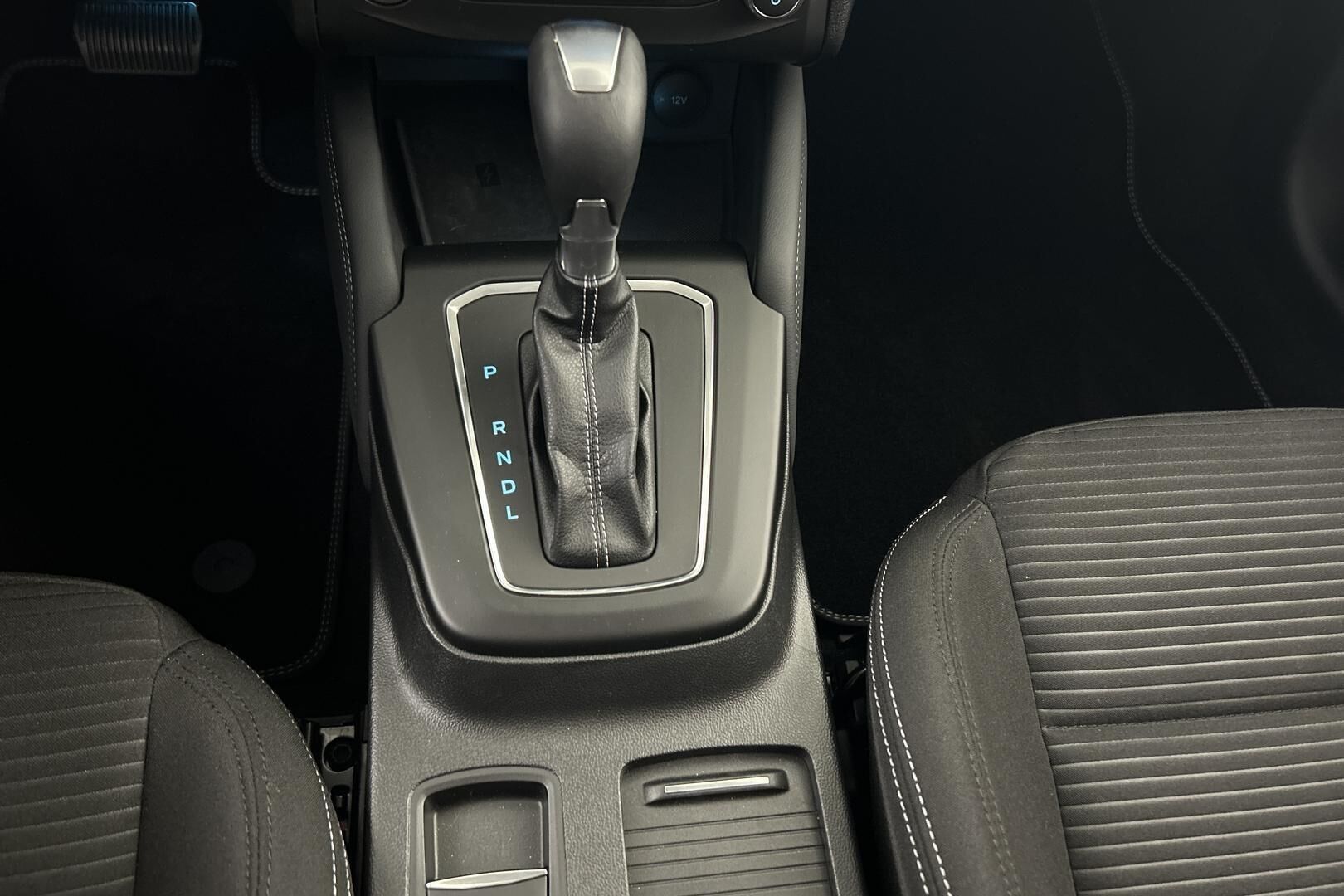 Ford Focus iso kuva 22