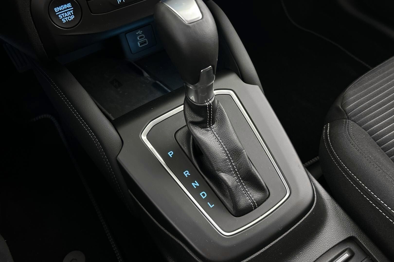 Ford Focus iso kuva 26