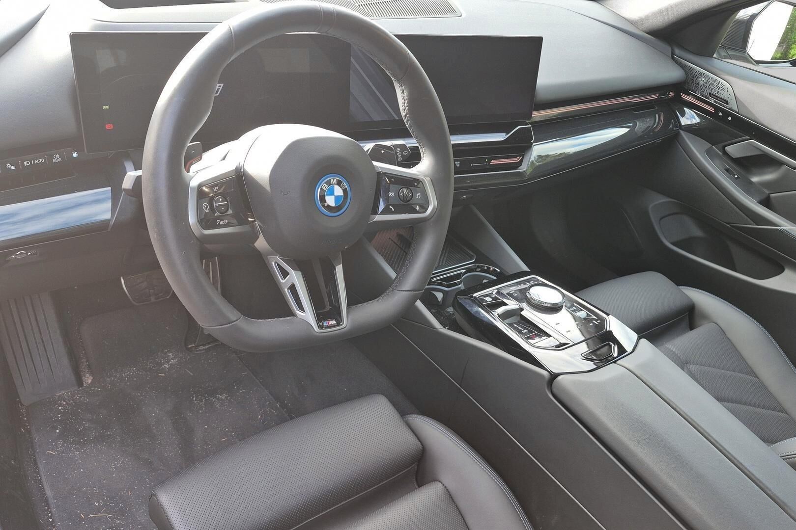 BMW 5-sarja iso kuva 1