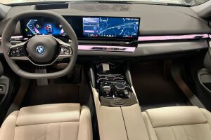 BMW i5 esikatselu 4