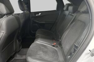 Ford Kuga esikatselu 10
