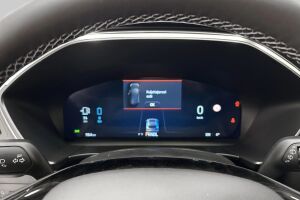 Ford Kuga esikatselu 10