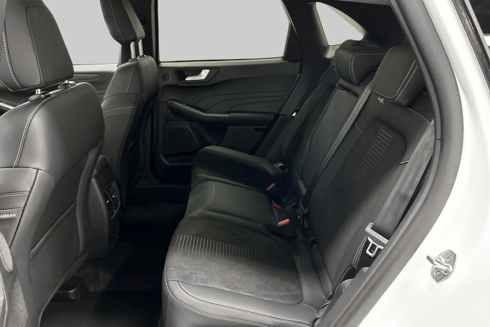 Ford Kuga iso kuva 6