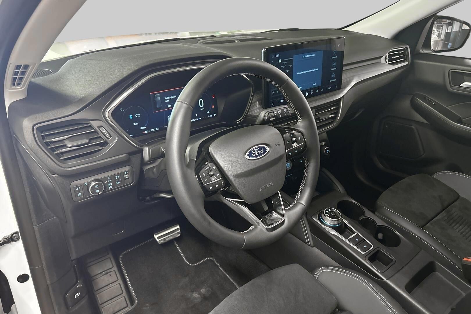 Ford Kuga iso kuva 9