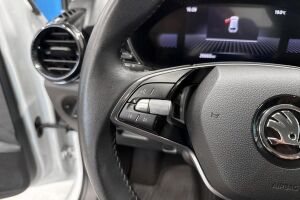 Skoda Fabia esikatselu 16
