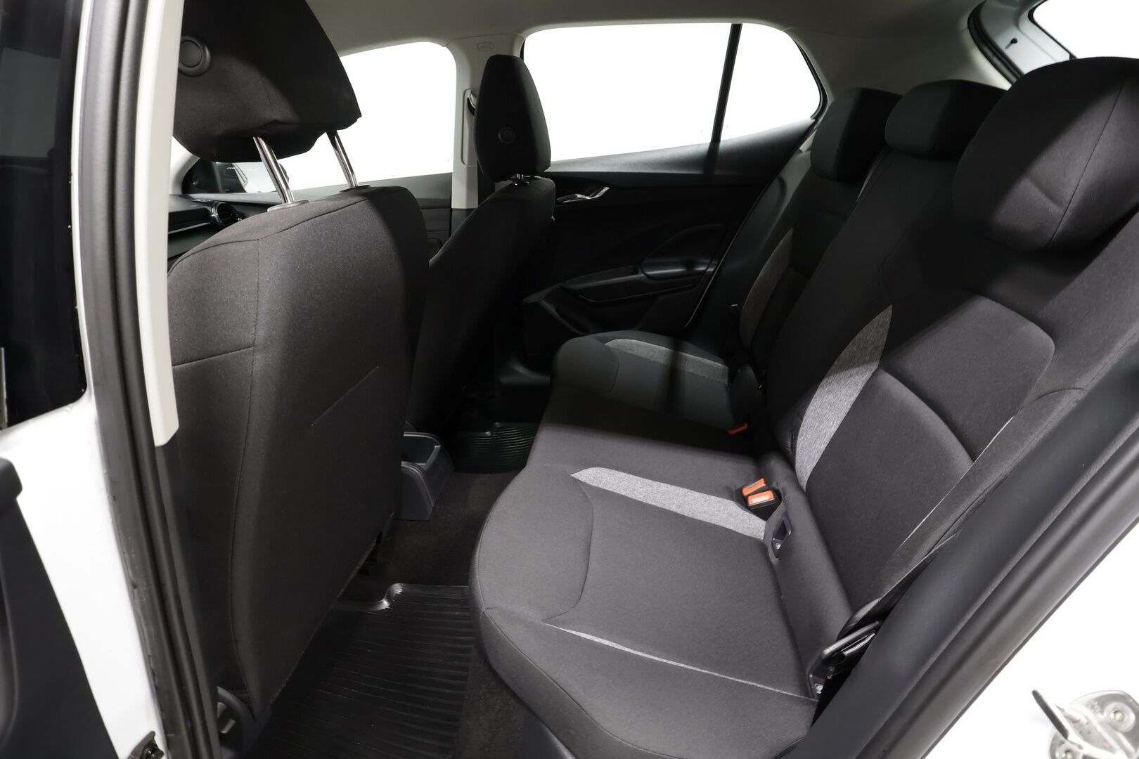 Skoda Fabia iso kuva 11