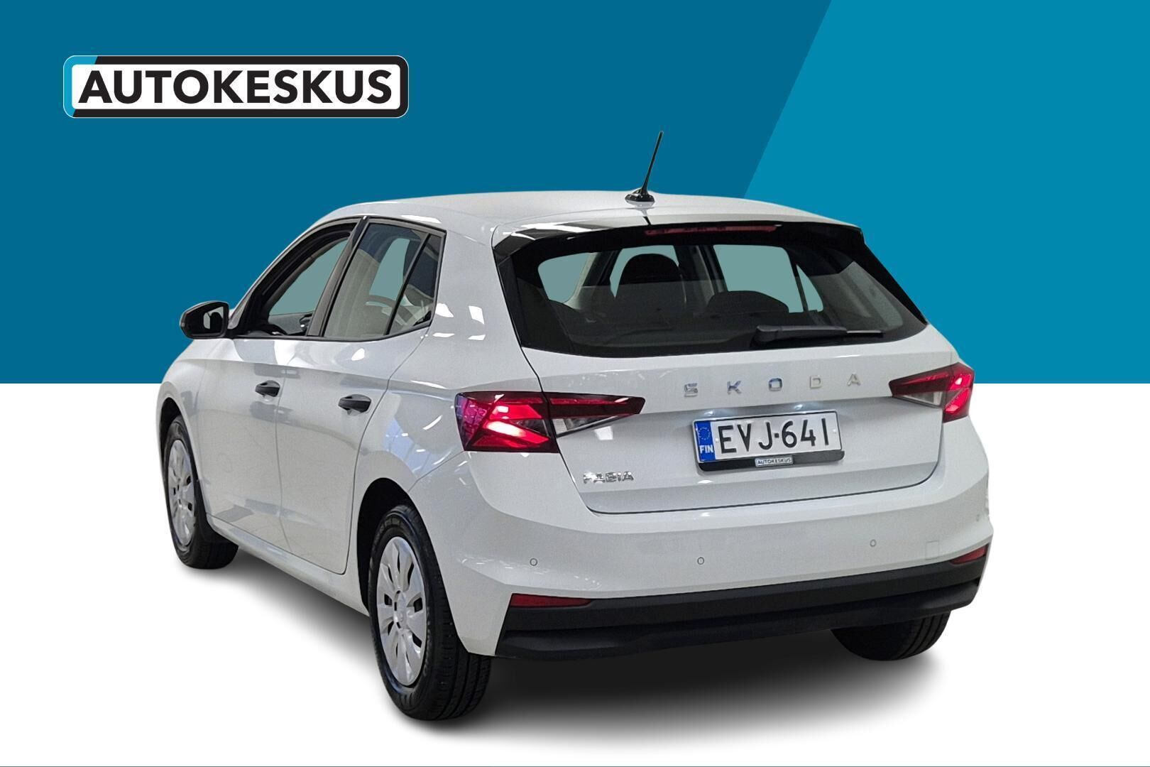Skoda Fabia iso kuva 7