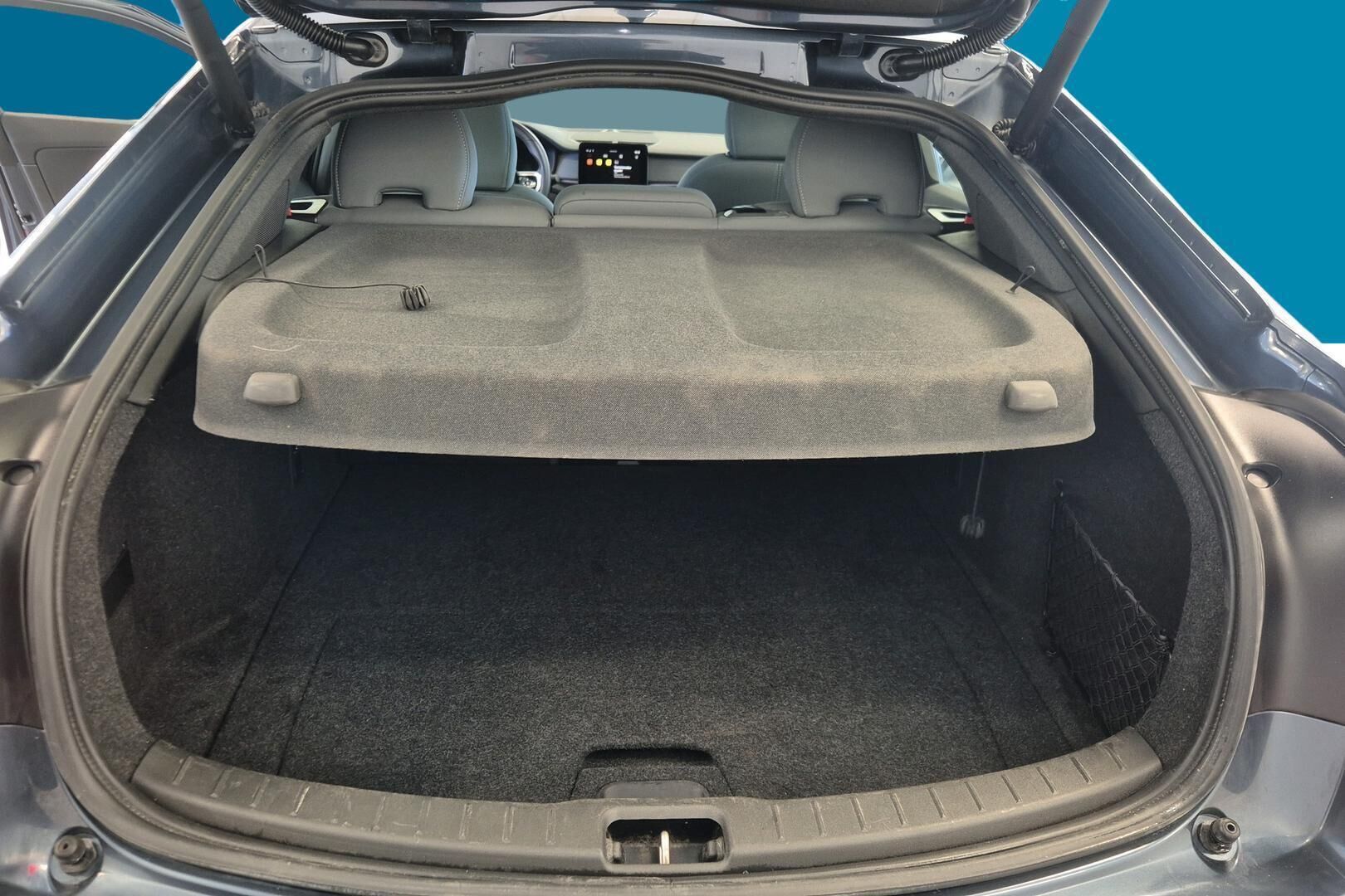 Polestar 2 iso kuva 9
