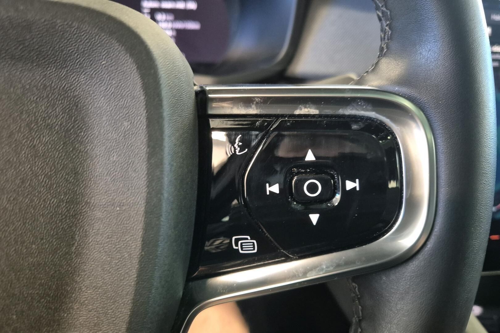 Polestar 2 iso kuva 13