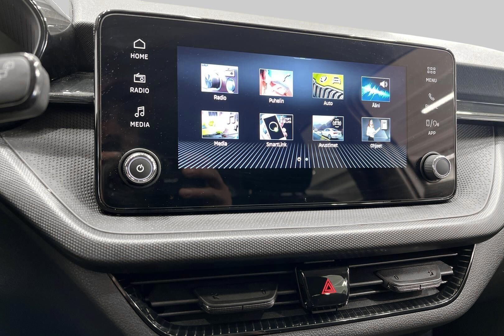 Skoda Fabia iso kuva 20