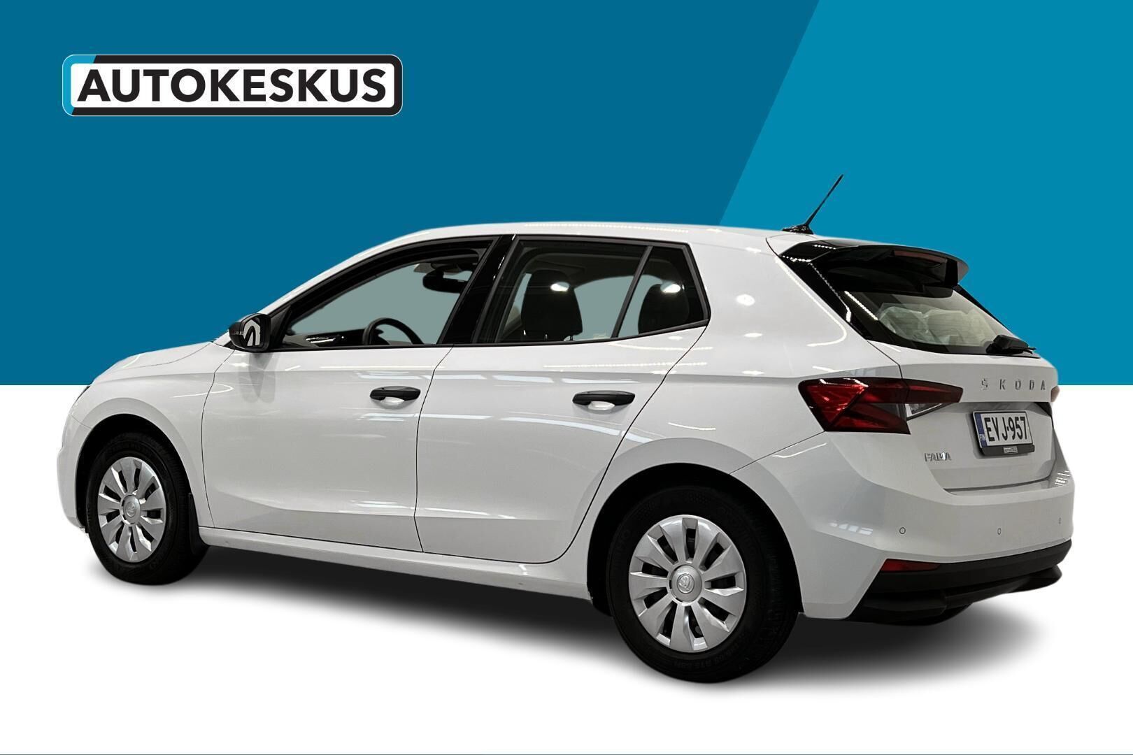 Skoda Fabia iso kuva 7