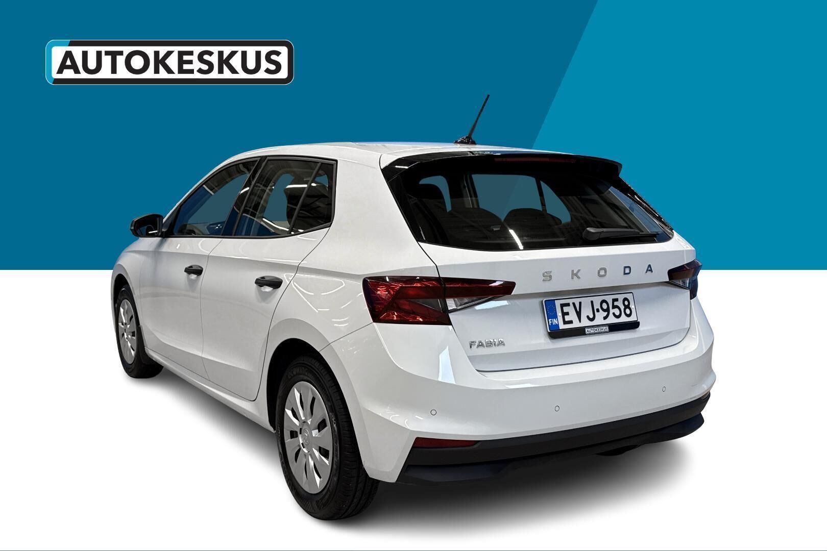 Skoda Fabia iso kuva 7