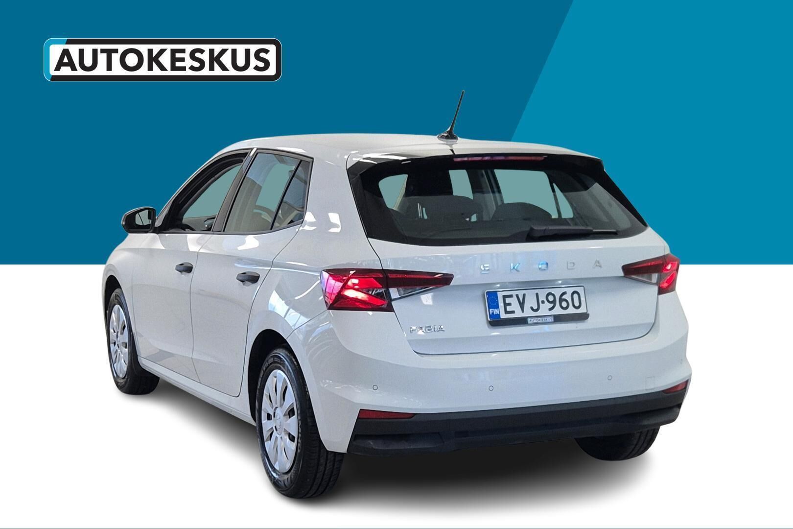 Skoda Fabia iso kuva 7