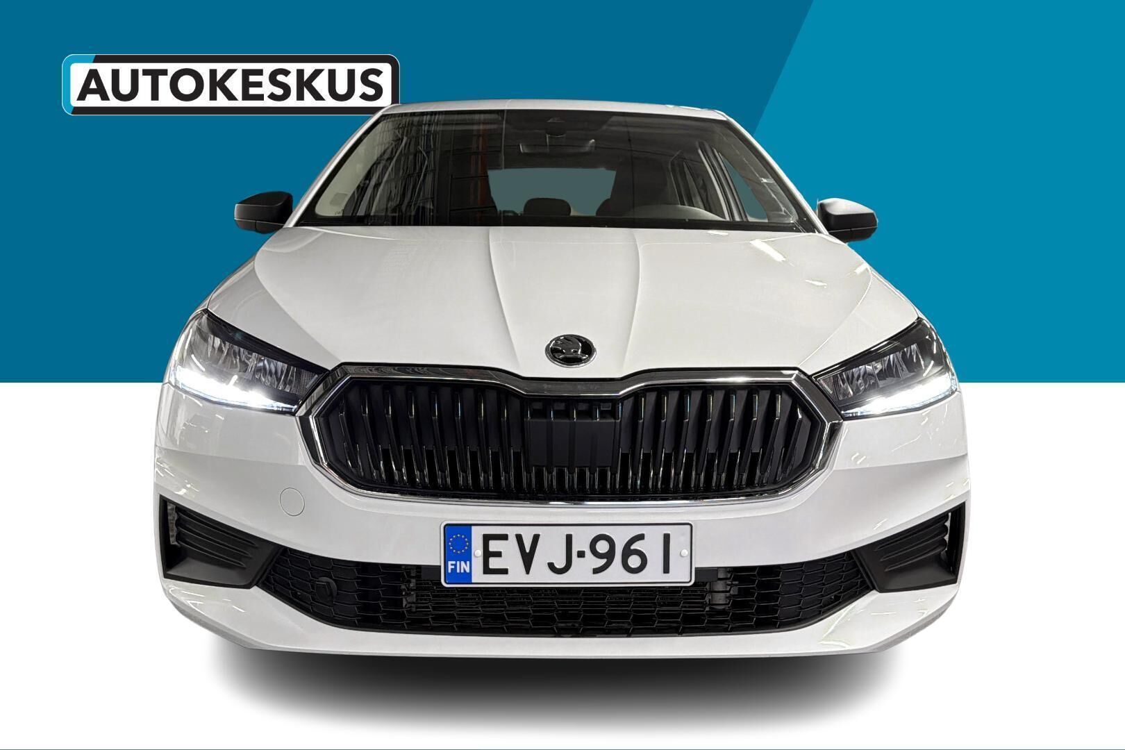 Skoda Fabia 2025, photo 2/30