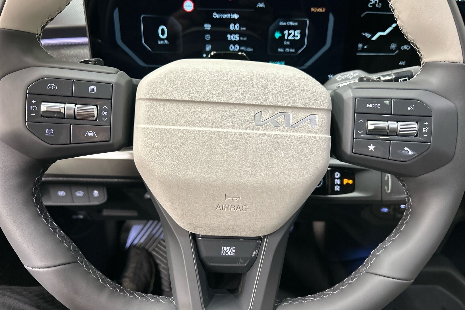 Kia EV3 iso kuva 11