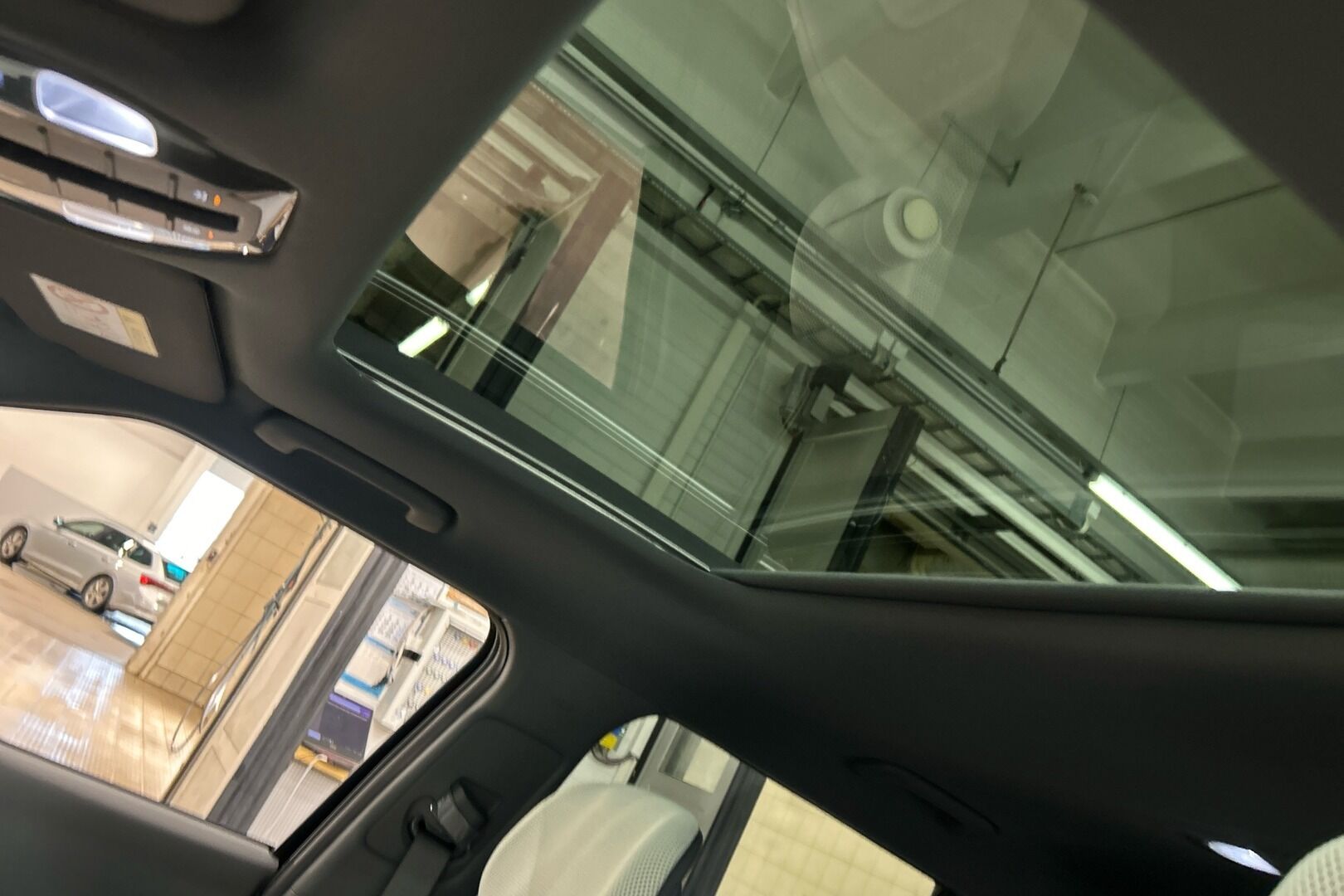 Kia EV3 iso kuva 18