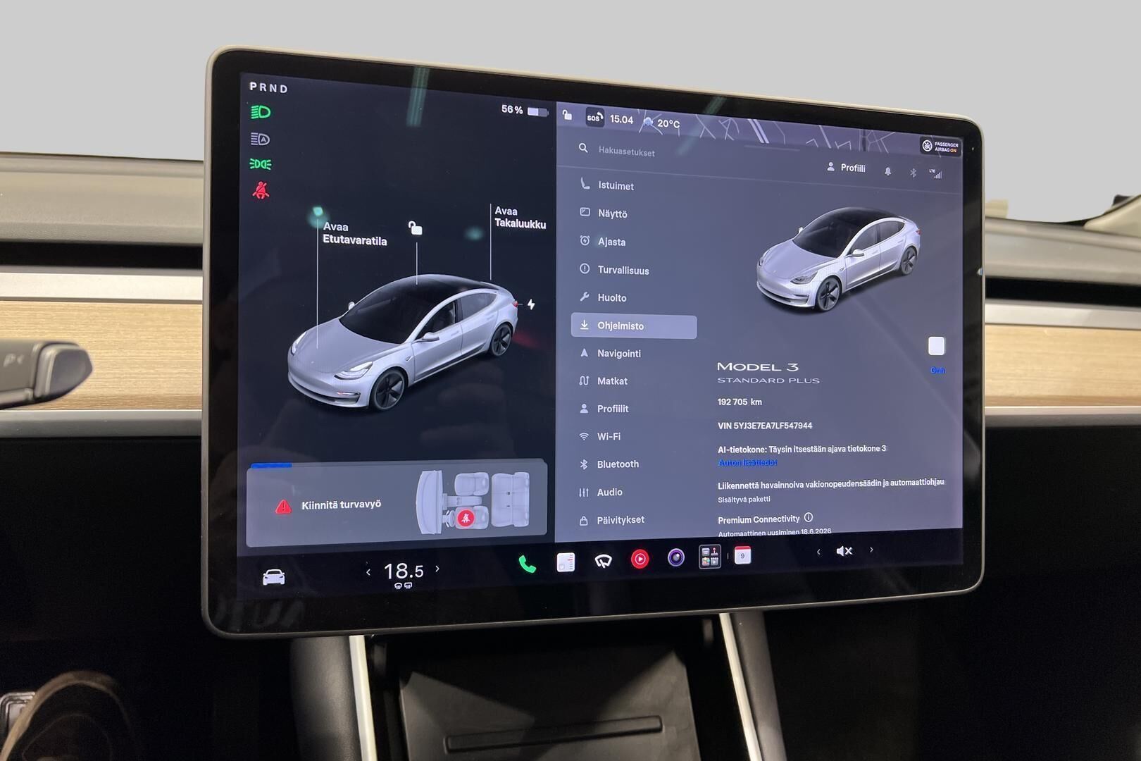 Tesla Model 3 iso kuva 15