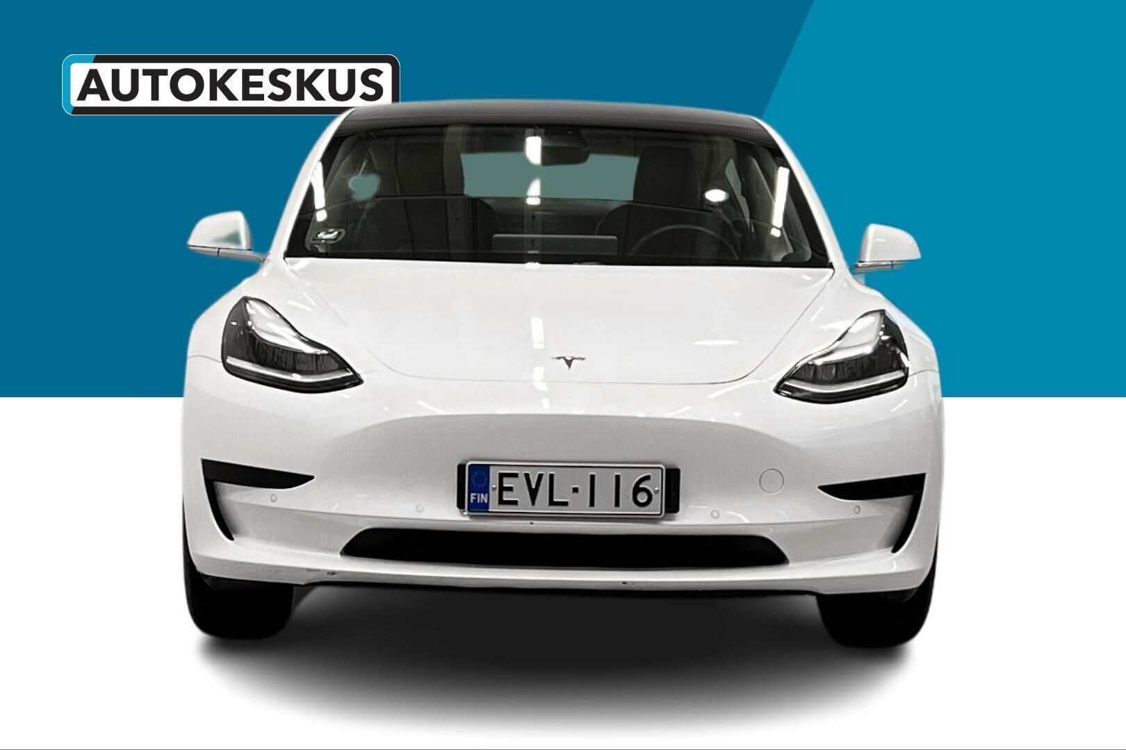 Tesla Model 3 iso kuva 2