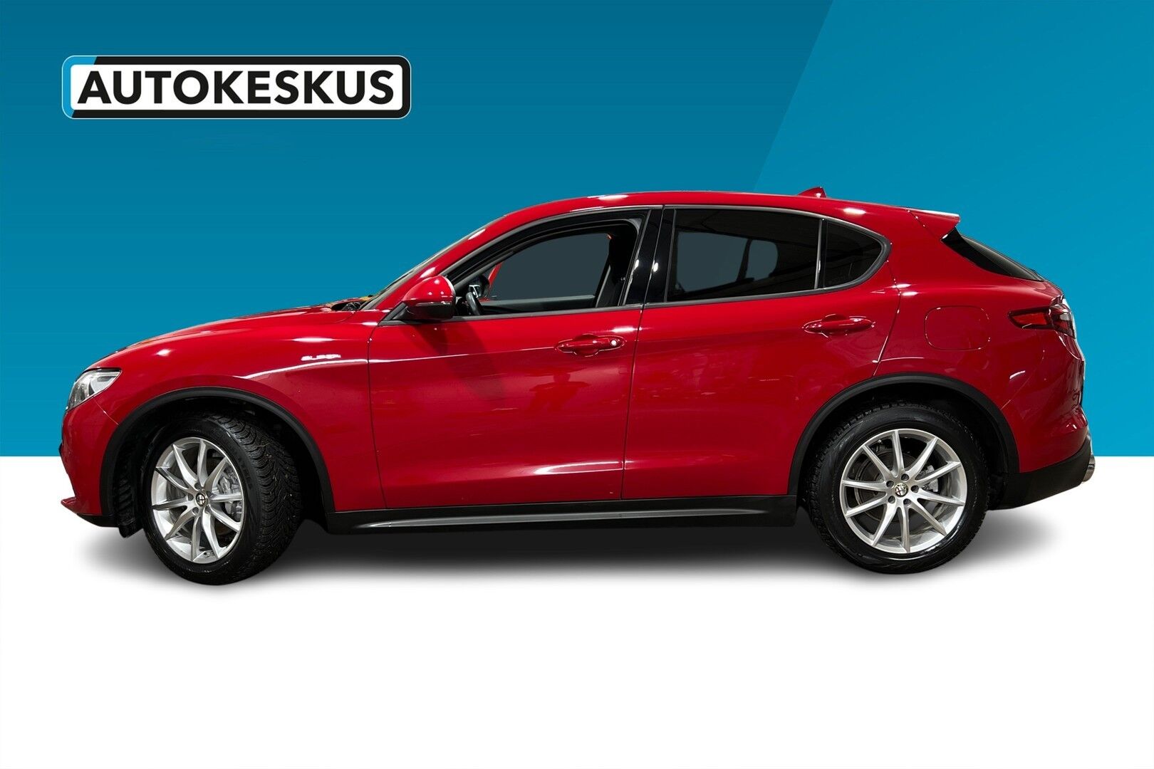 Alfa Romeo Stelvio iso kuva 3