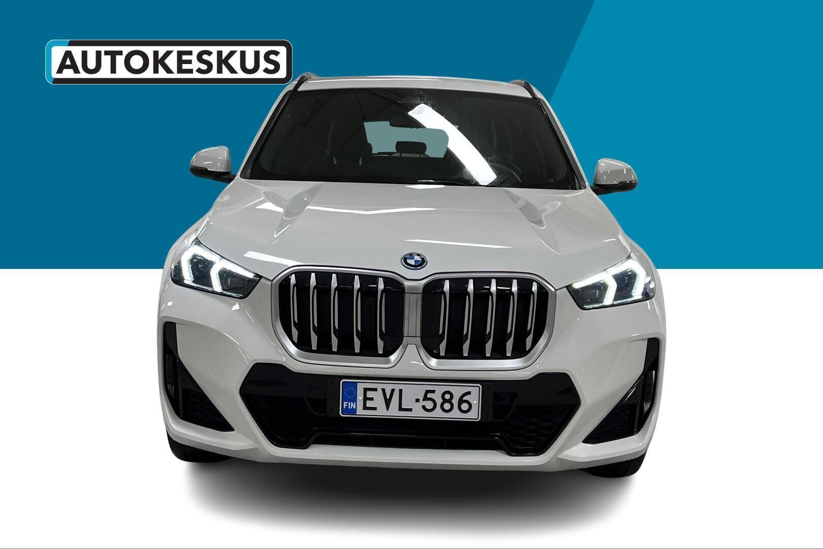 BMW X1 iso kuva 1