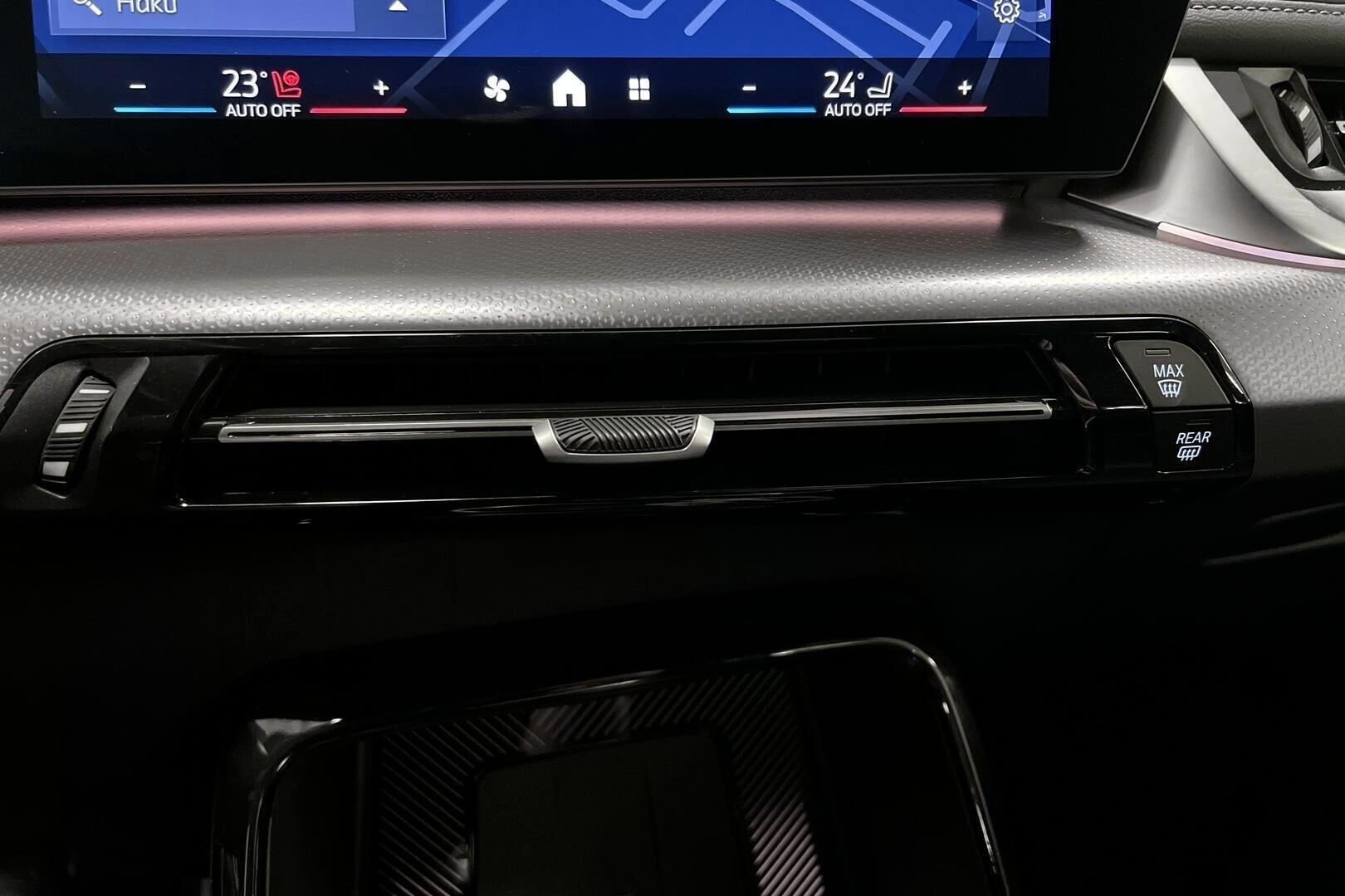BMW X1 iso kuva 15