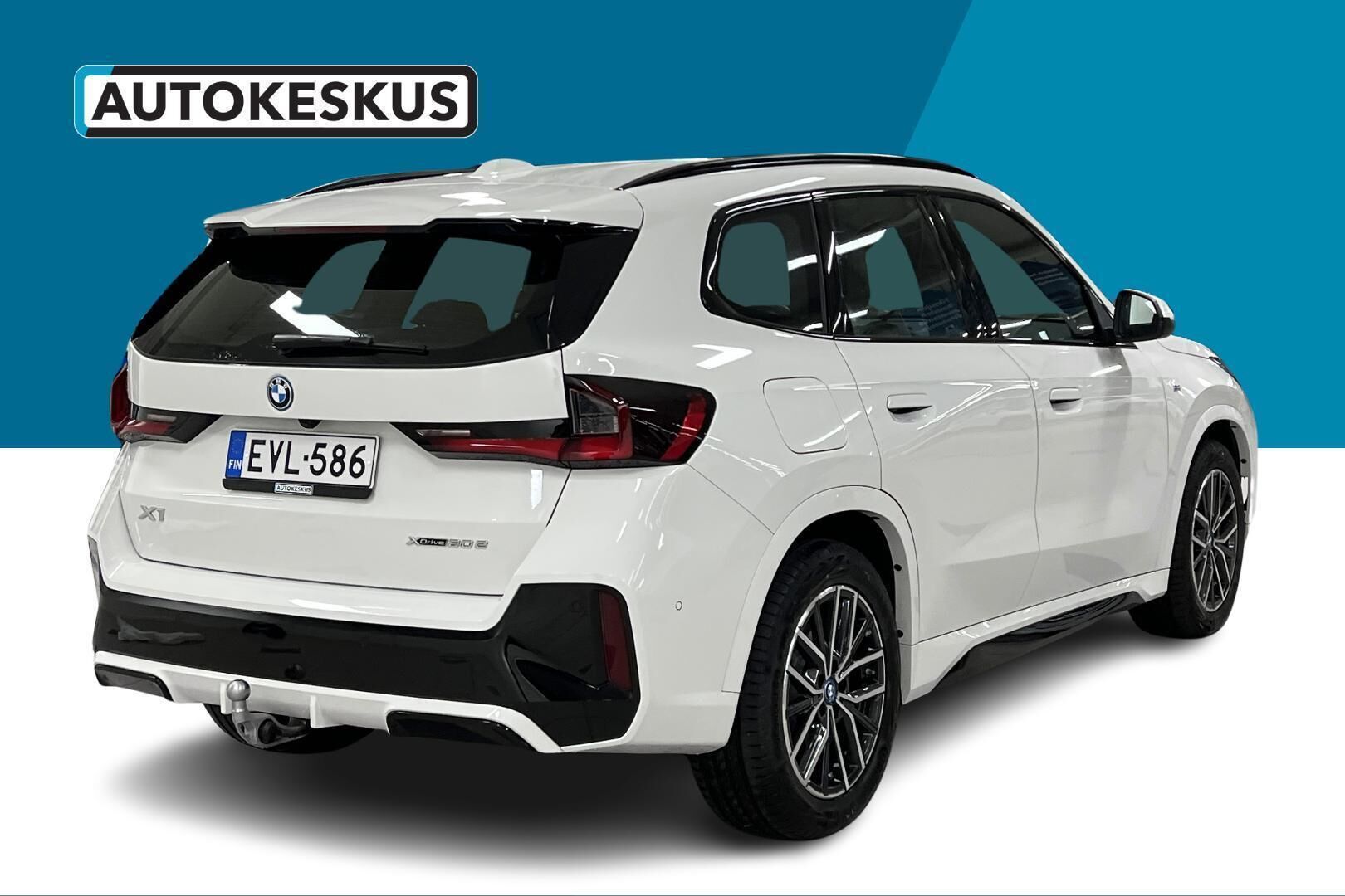 BMW X1 iso kuva 4
