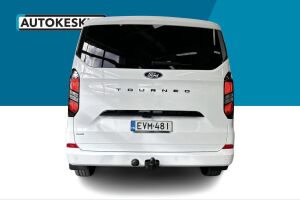 Ford Tourneo Custom esikatselu 4