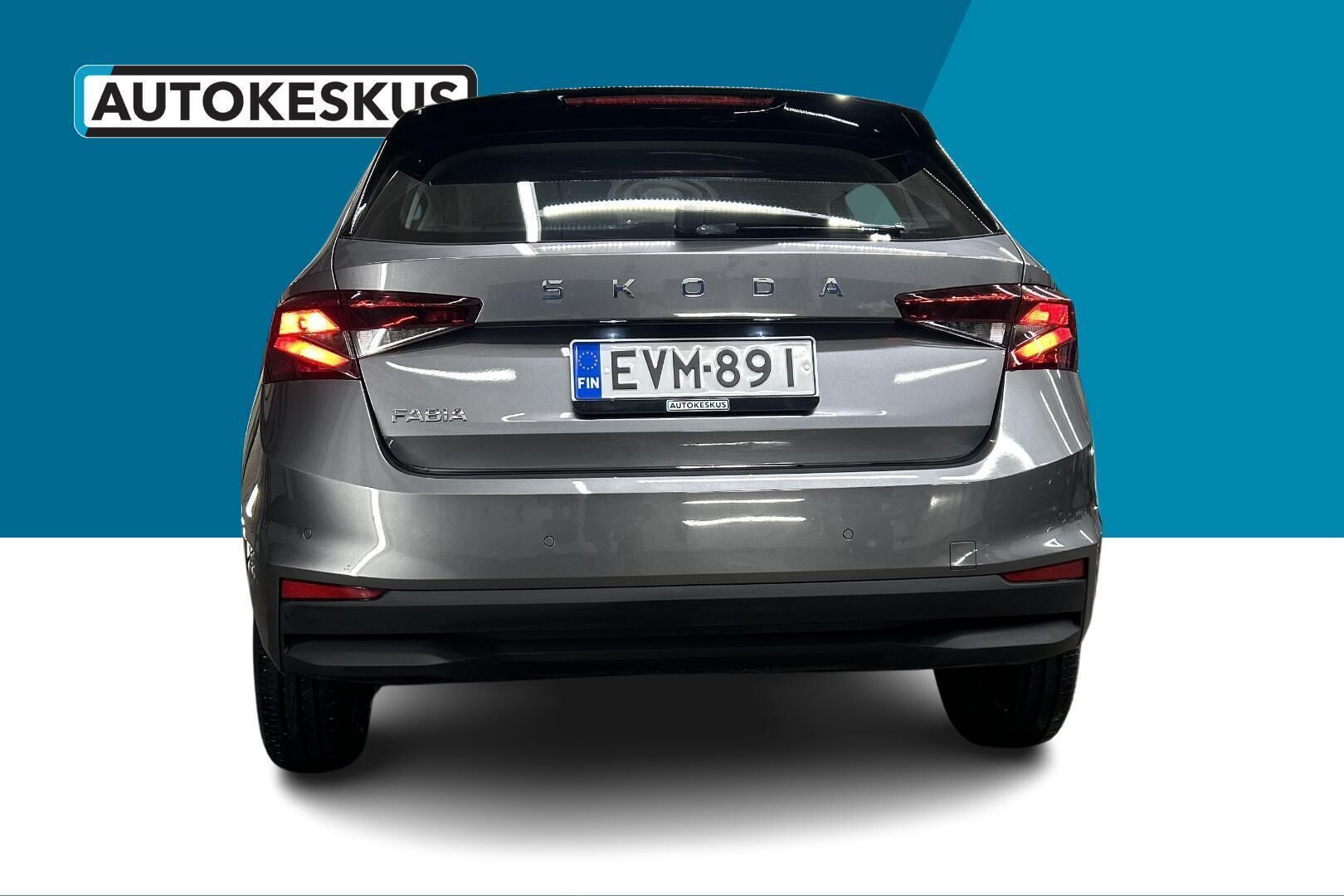 Skoda Fabia iso kuva 6