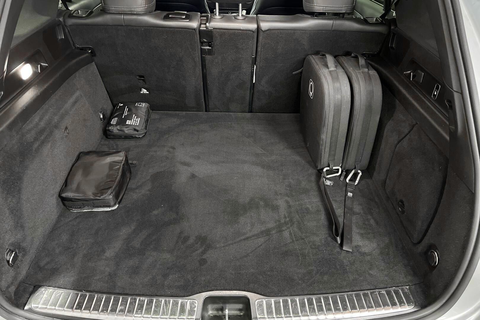 Mercedes-Benz GLE iso kuva 8