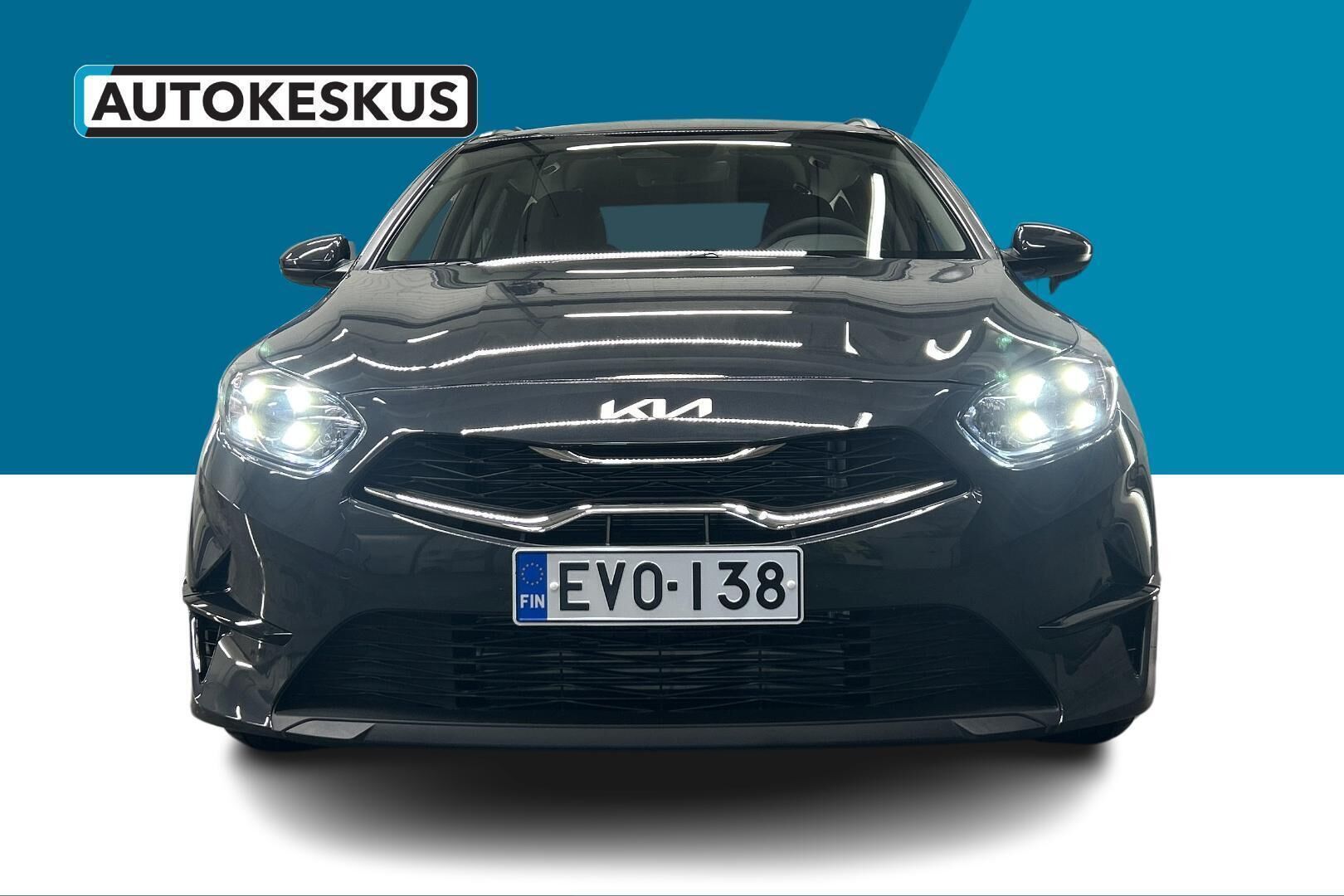 Kia Ceed iso kuva 1